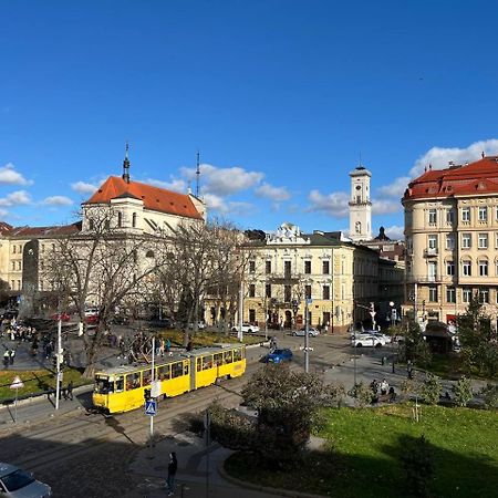 Lucky Apartmens In Centre Lviv Lemberg Exterior foto