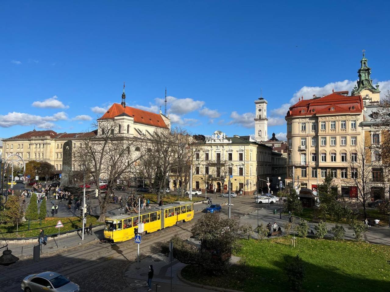 Lucky Apartmens In Centre Lviv Lemberg Exterior foto
